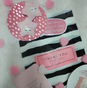 💖 Hello Kitty Furry Hair Barrette Set | 2-Piece Cute Kawaii Hair Clips | Sanrio